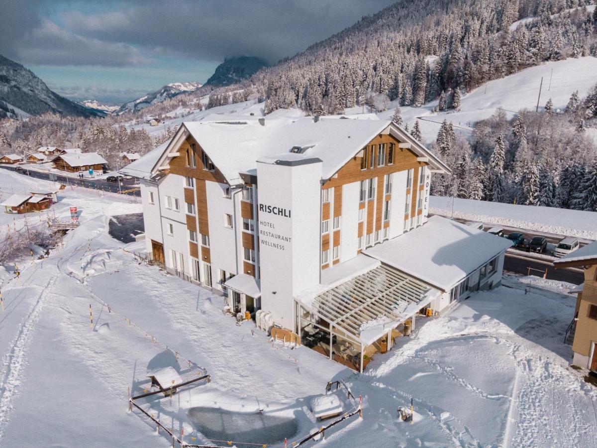 Hotel Rischli Sörenberg エクステリア 写真