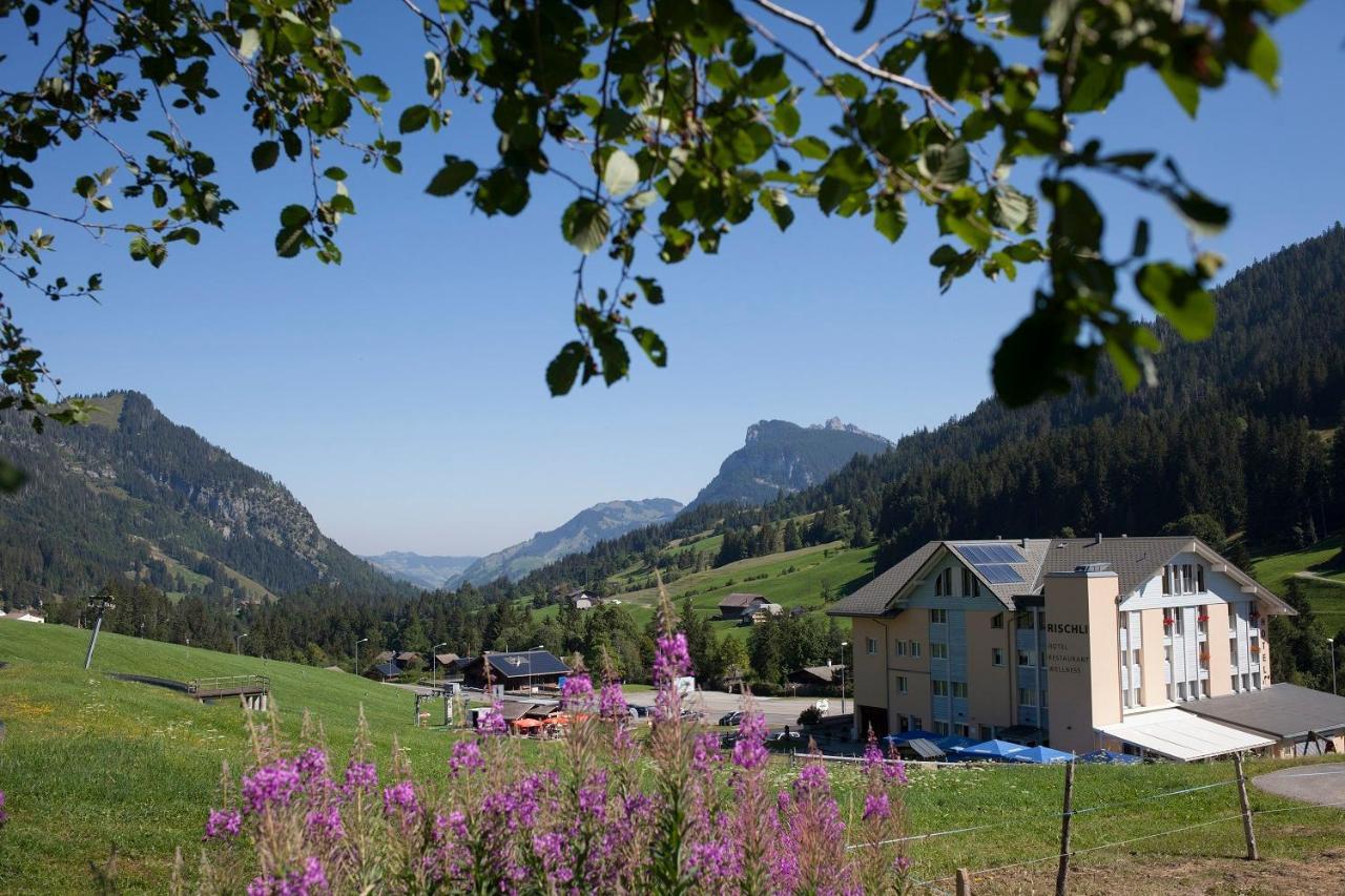 Hotel Rischli Sörenberg エクステリア 写真