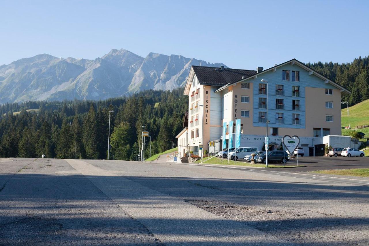 Hotel Rischli Sörenberg エクステリア 写真